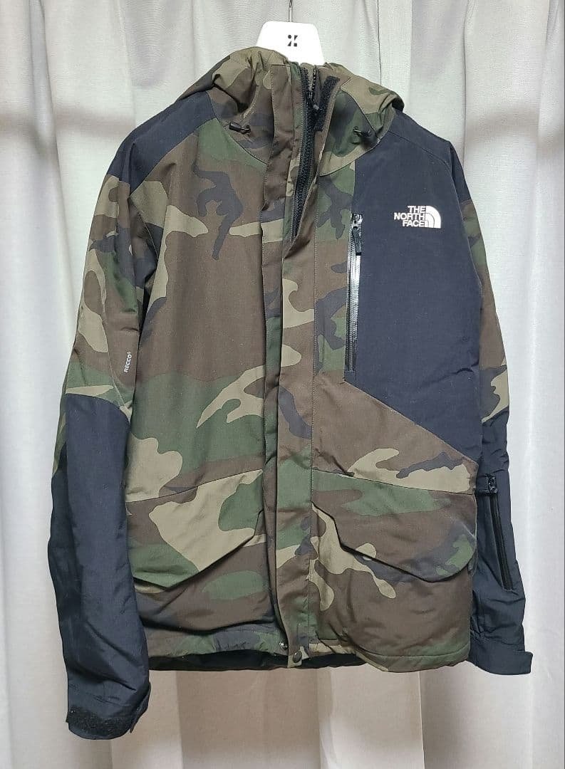 THE NORTH FACE ステップシリーズカモフラスノーボードウエア